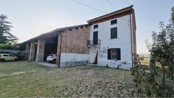 casa indipendente in vendita a Gamalero