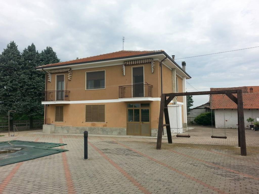 casa indipendente in vendita a Gamalero