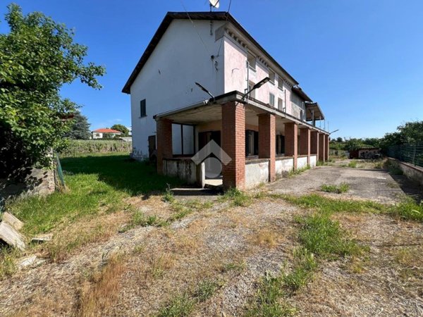 casa indipendente in vendita a Gamalero in zona San Rocco
