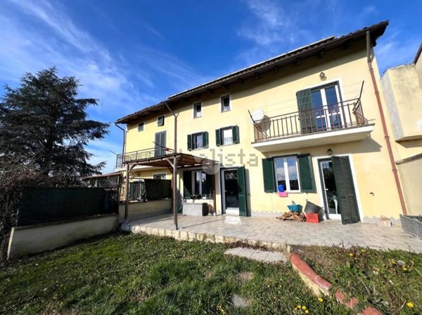 casa indipendente in vendita a Gamalero