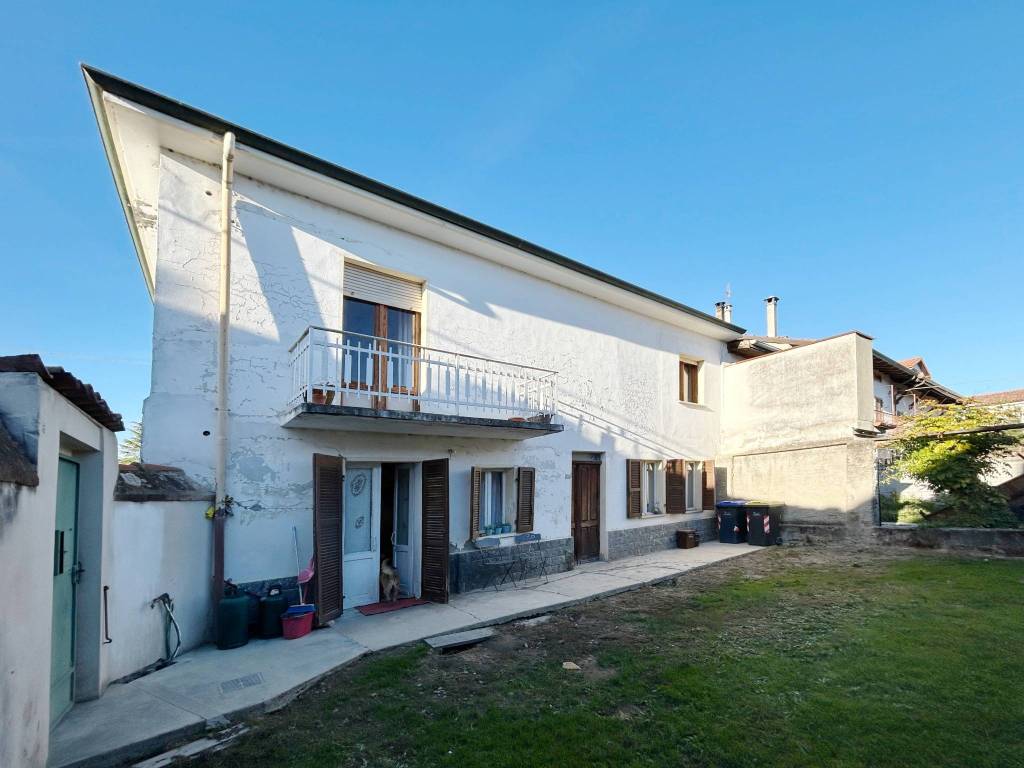 casa indipendente in vendita a Gamalero