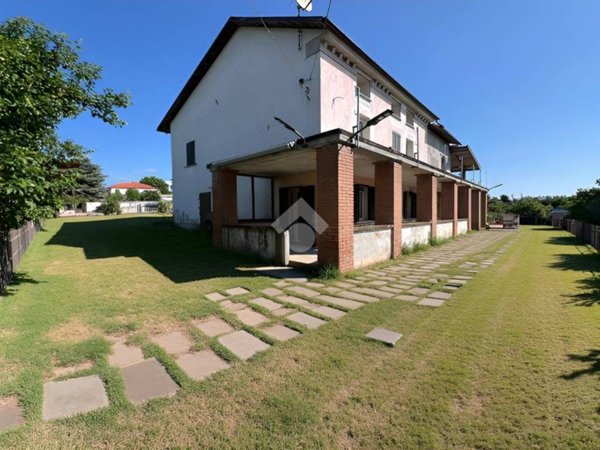 casa indipendente in vendita a Gamalero in zona San Rocco