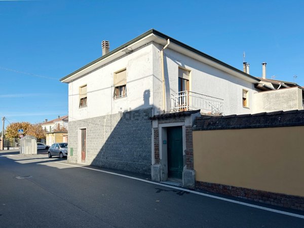 casa indipendente in vendita a Gamalero