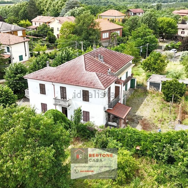 casa indipendente in vendita a Gamalero