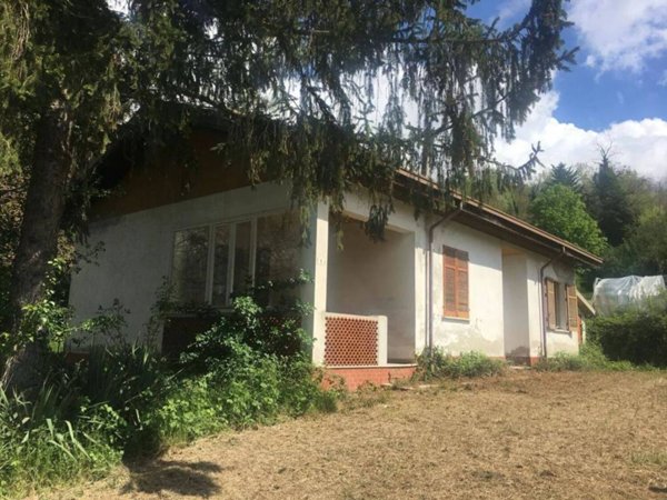 casa indipendente in vendita a Garbagna