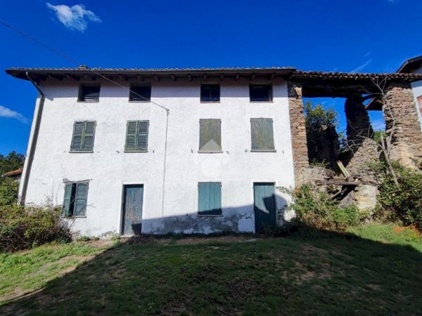 casa indipendente in vendita a Garbagna