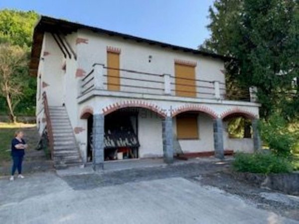 casa indipendente in vendita a Garbagna