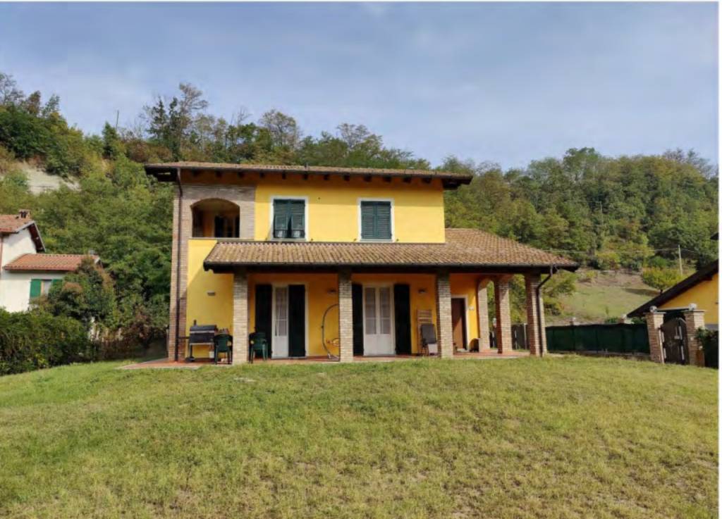casa indipendente in vendita a Garbagna