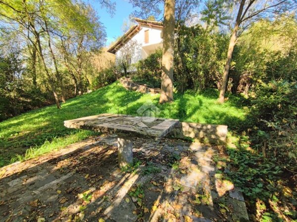 casa indipendente in vendita a Garbagna