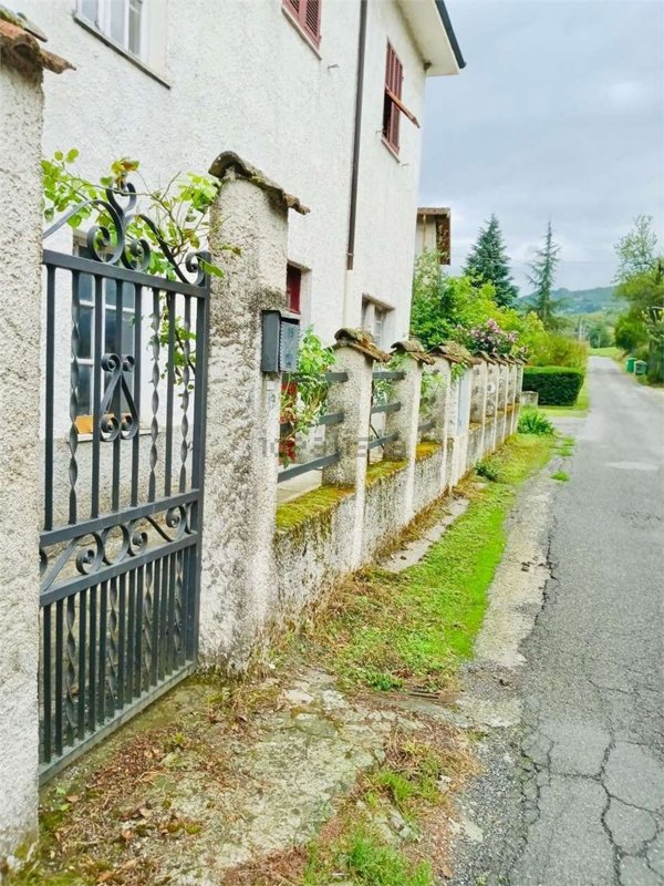 casa indipendente in vendita a Garbagna