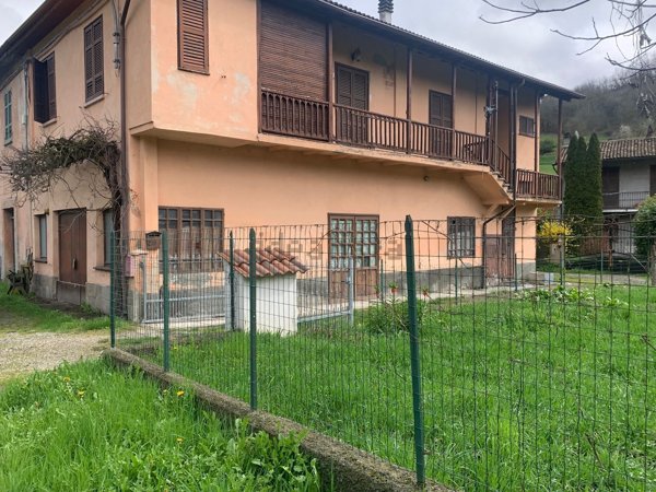 casa indipendente in vendita a Garbagna