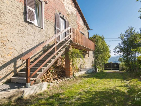 casa indipendente in vendita a Garbagna