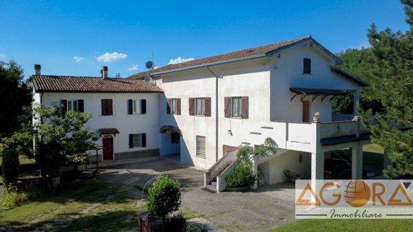 casa indipendente in vendita a Garbagna