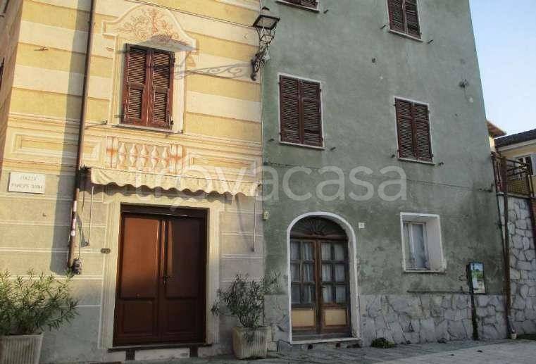 casa indipendente in vendita a Garbagna