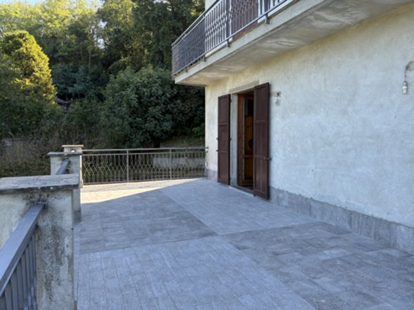 casa indipendente in vendita a Gavi