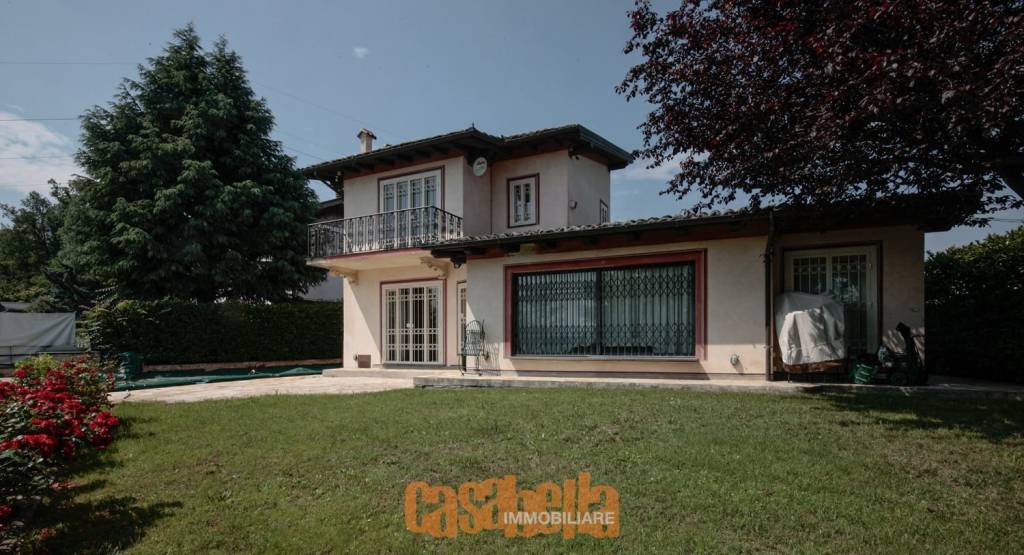 casa indipendente in vendita a Gavi in zona Monterotondo
