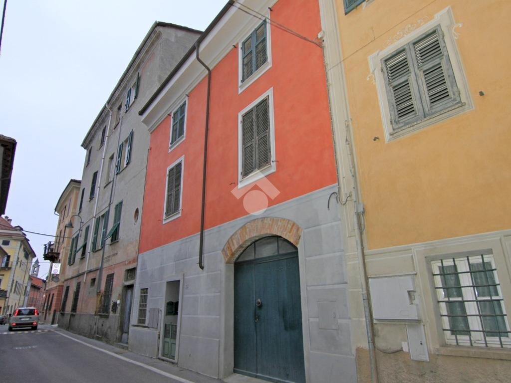 appartamento in vendita a Gavi