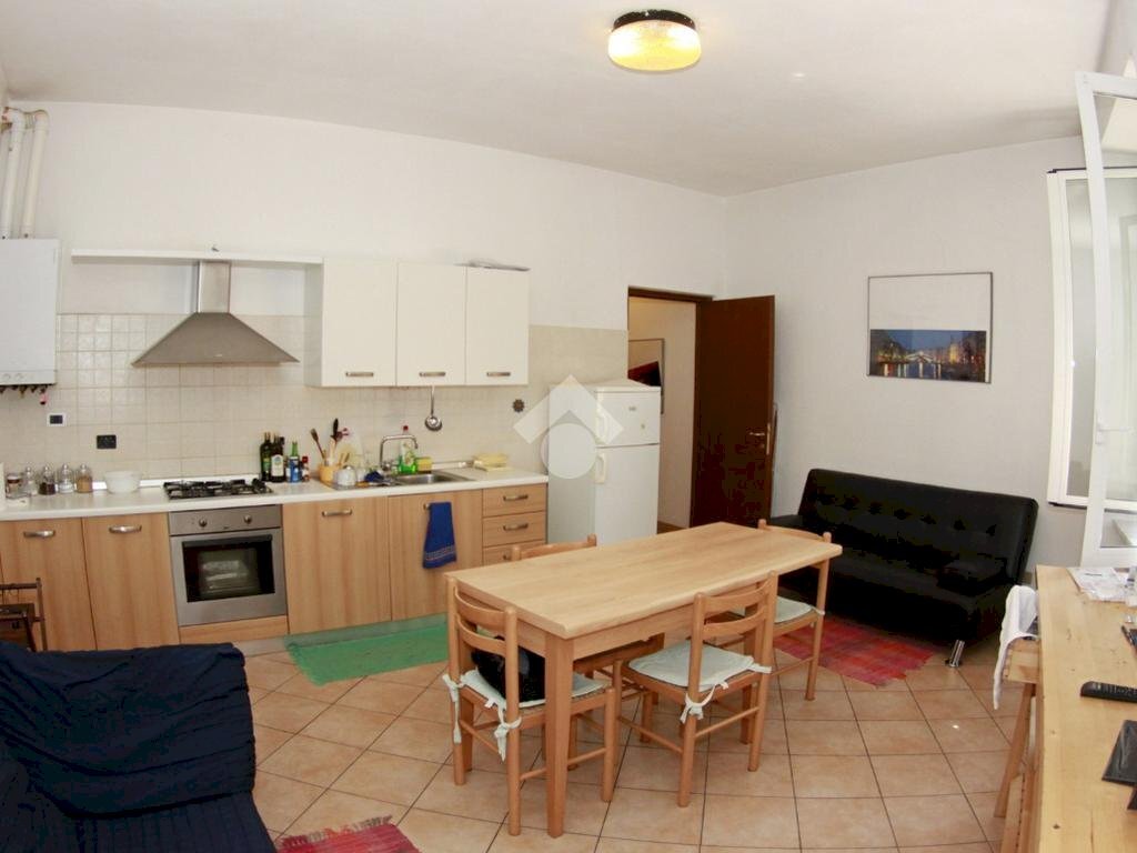 appartamento in vendita a Gavi