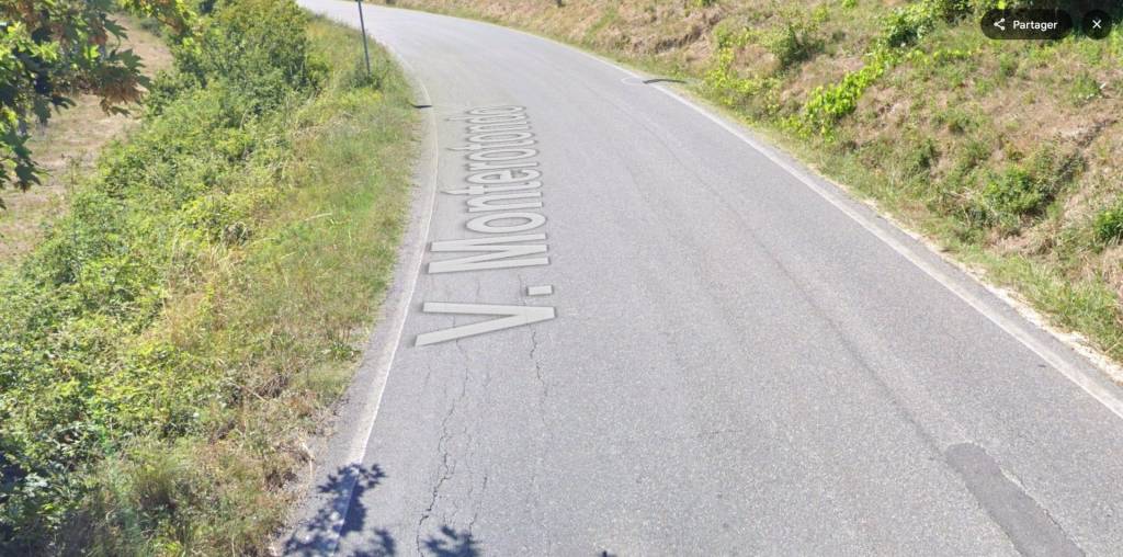 appartamento in vendita a Gavi in zona Monterotondo
