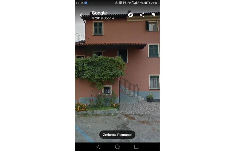 casa indipendente in vendita a Gavi