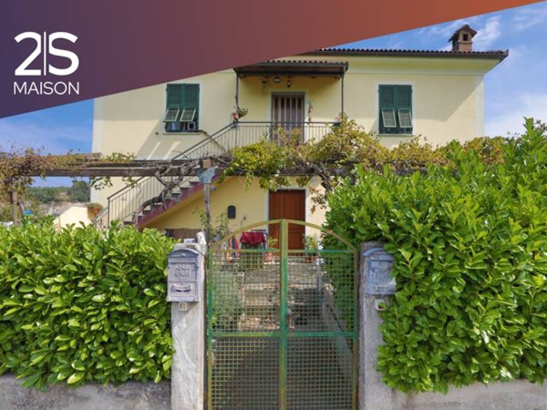 appartamento in vendita a Gavi
