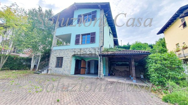 casa indipendente in vendita a Gavi