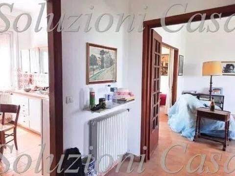 casa indipendente in vendita a Gavi in zona Rovereto