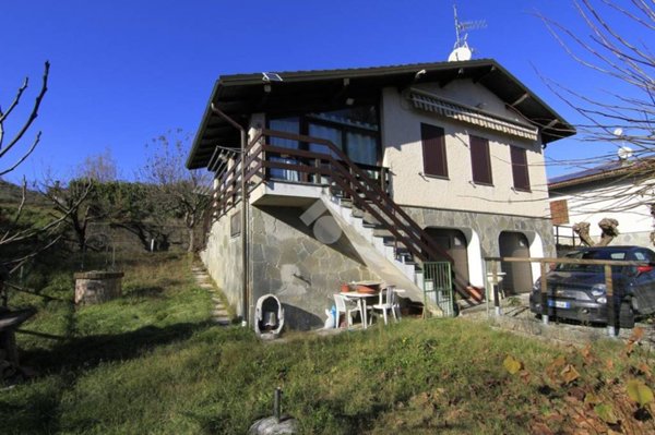 casa indipendente in vendita a Gavi in zona Alice