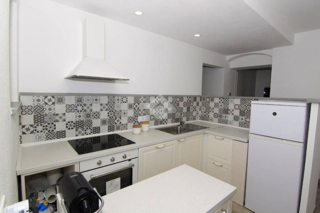 casa semindipendente in vendita a Gavi