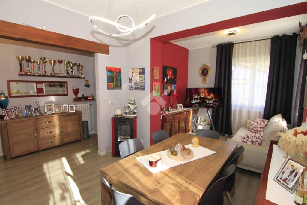 appartamento in vendita a Gavi