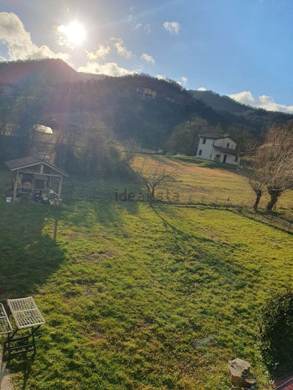 casa indipendente in vendita a Gavi