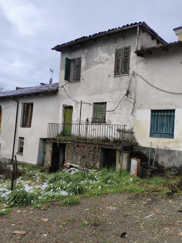 appartamento in vendita a Gavi