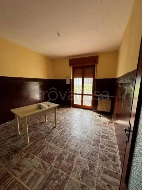 appartamento in vendita a Gavi