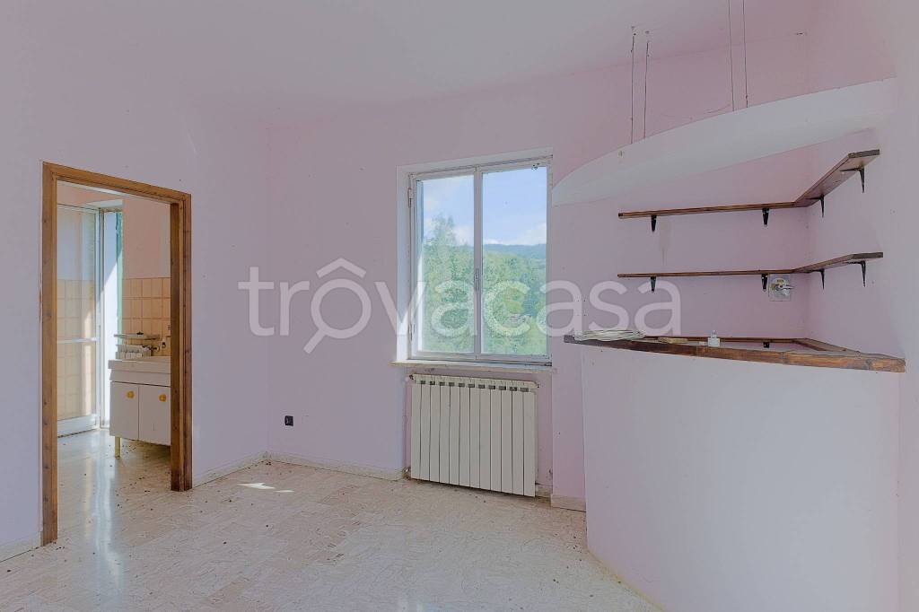 appartamento in vendita a Gavi in zona Alice