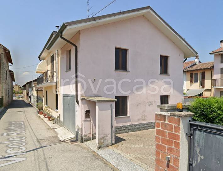 casa indipendente in vendita a Giarole