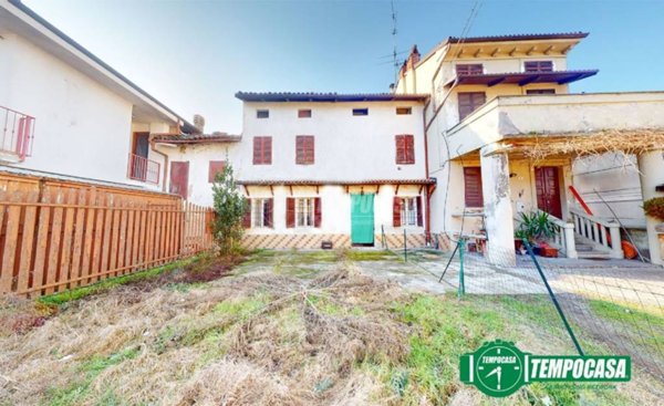 casa indipendente in vendita a Giarole