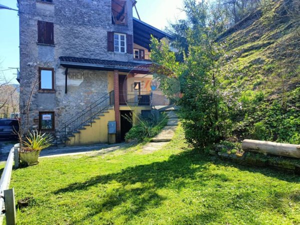 casa indipendente in vendita a Gremiasco
