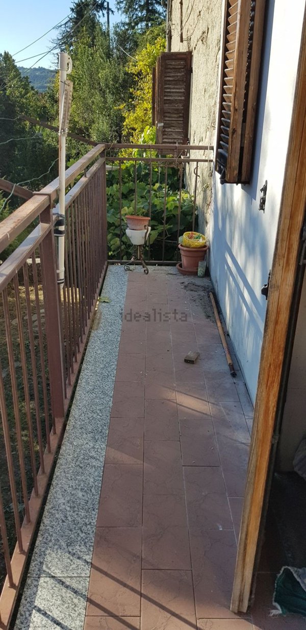 casa semindipendente in vendita a Gremiasco