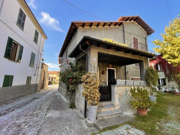 casa indipendente in vendita a Gremiasco