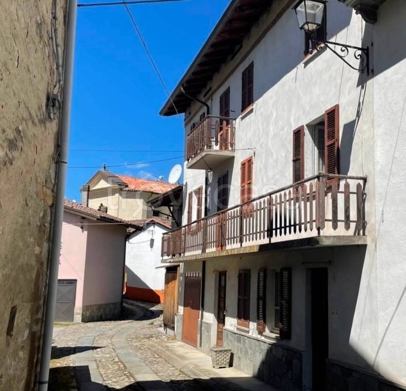 casa indipendente in vendita a Gremiasco