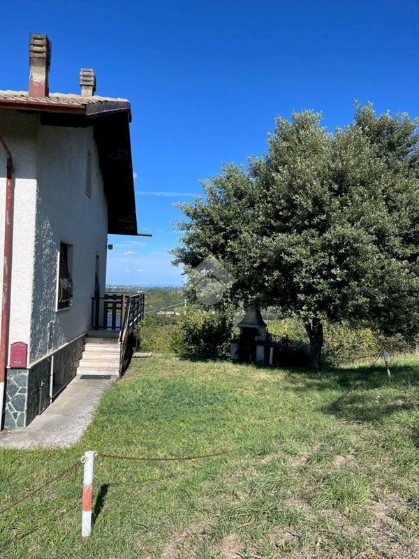 casa indipendente in vendita a Grognardo in zona Galletto
