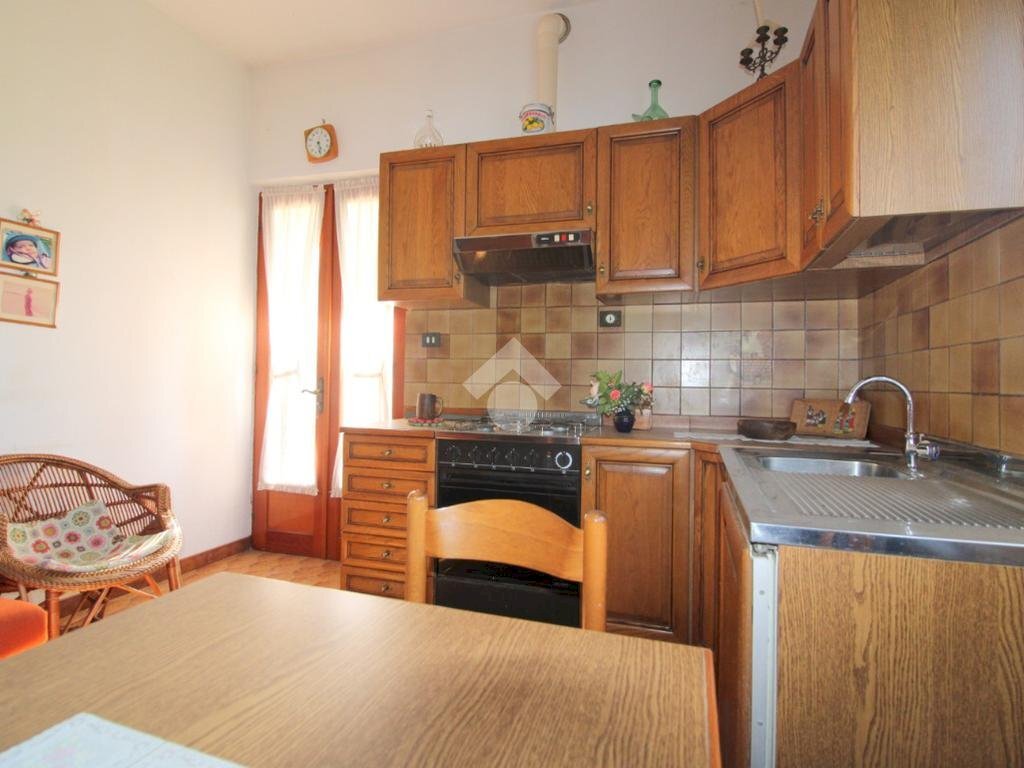 casa semindipendente in vendita a Grognardo