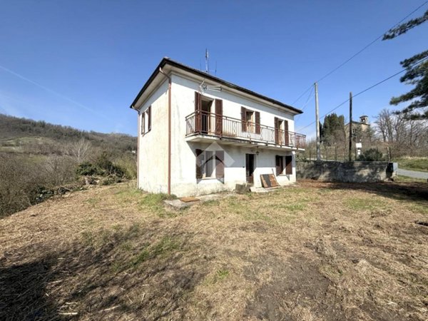 casa indipendente in vendita a Grognardo in zona Poggio