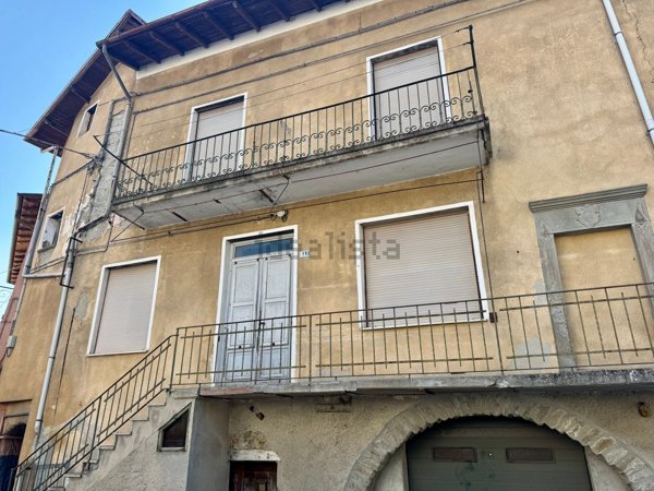 appartamento in vendita a Grondona