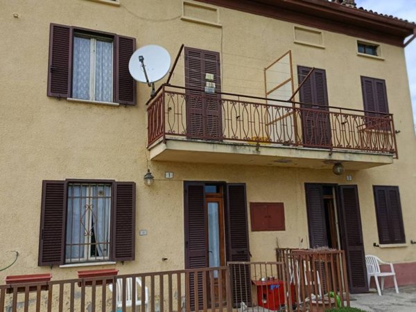 casa indipendente in vendita a Guazzora