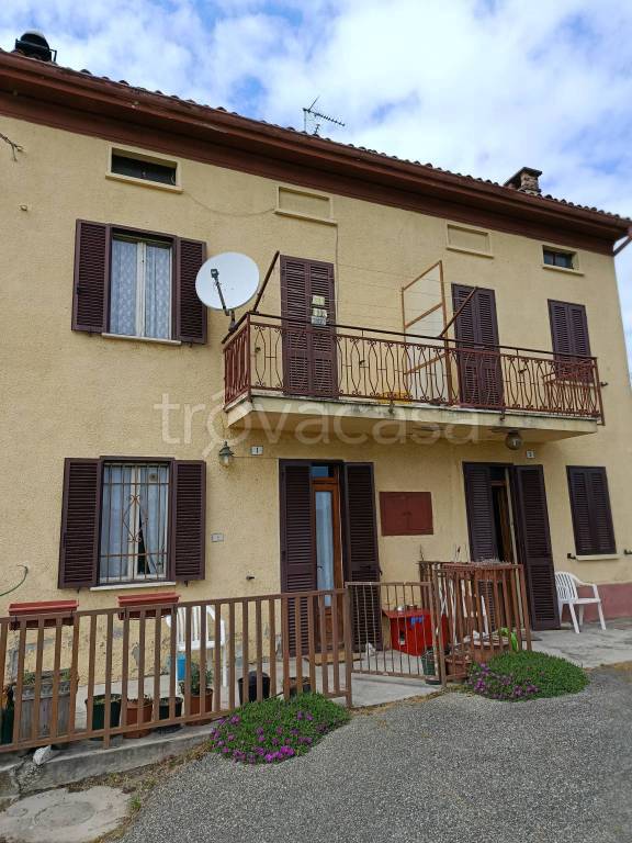 casa indipendente in vendita a Guazzora