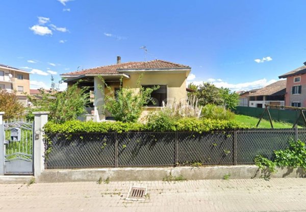 casa indipendente in vendita ad Isola Sant'Antonio