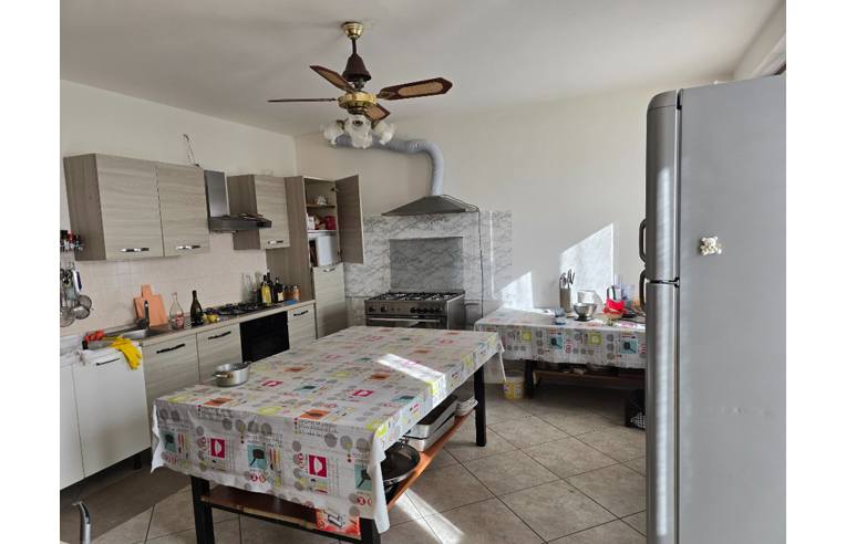 casa indipendente in vendita ad Isola Sant'Antonio