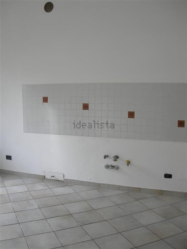 casa semindipendente in vendita ad Isola Sant'Antonio