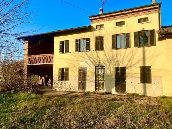 casa indipendente in vendita ad Isola Sant'Antonio